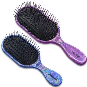 7 Detangling Brushes for Natural Hair
